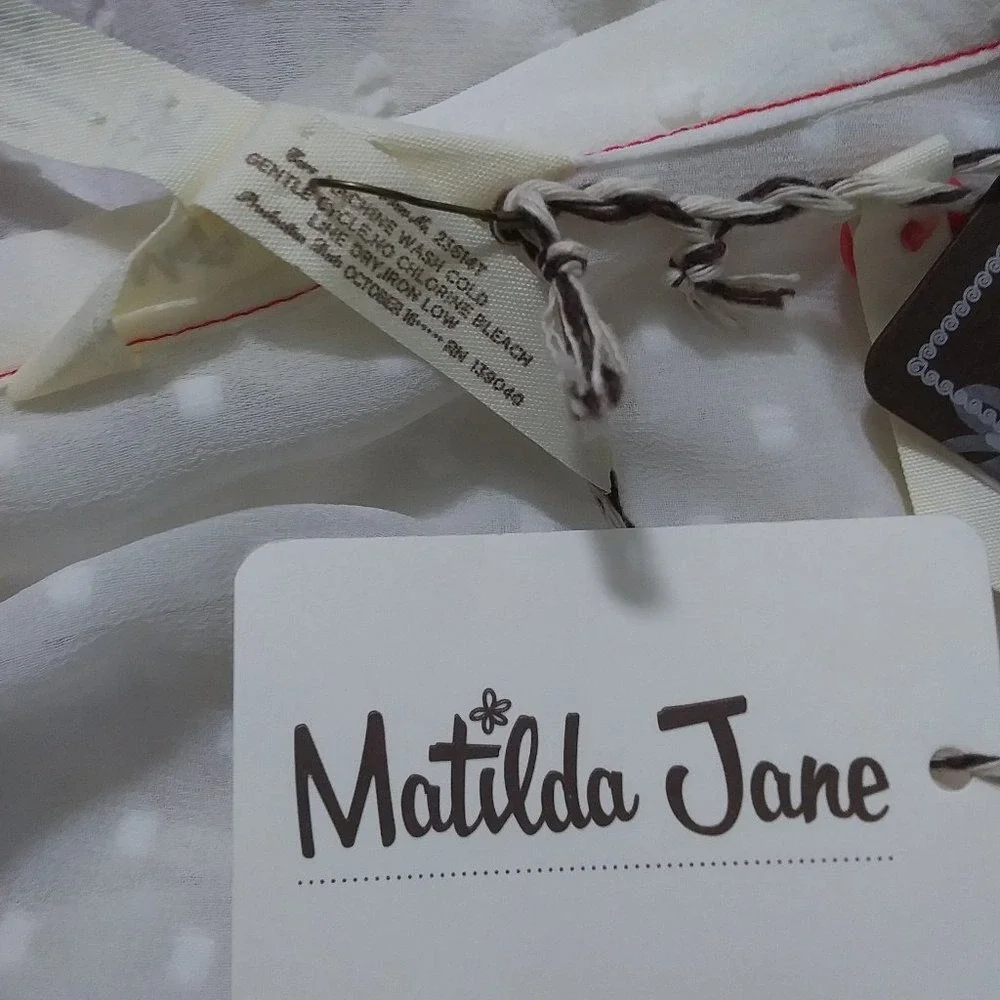 Matilda Jane lightweight swiss
